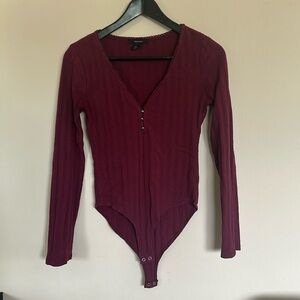 Forever 21 maroon longsleeve bodysuit size small
